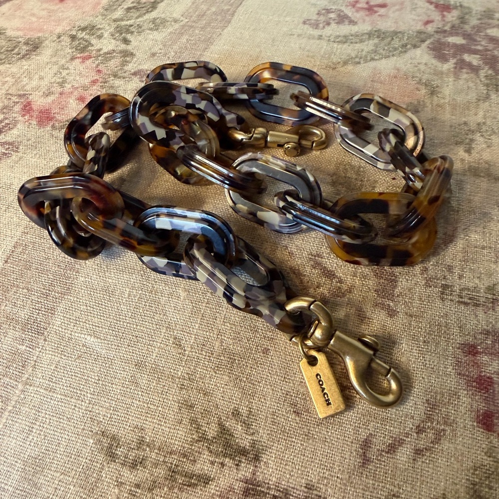 Coach Tortoise Resin Chain Strap